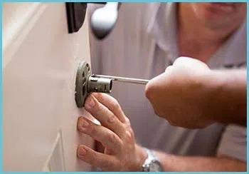 Elmwood Park MI Locksmith Store Elmwood Park, MI 313-332-4084